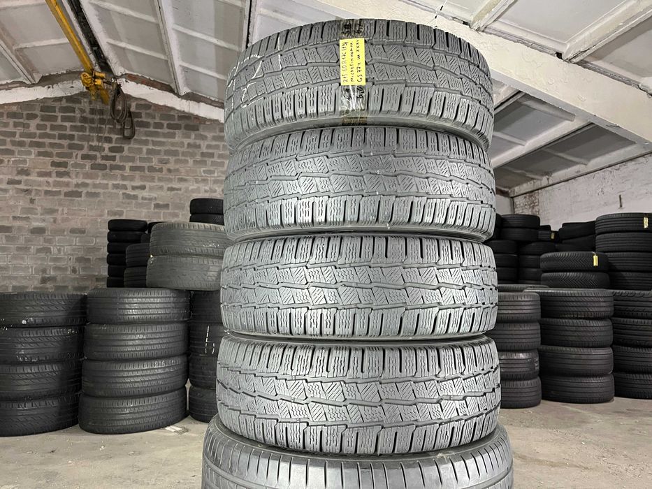 GS774 Зимові шини 215/60r17c Michelin Agilis Alpin комплект резина р17