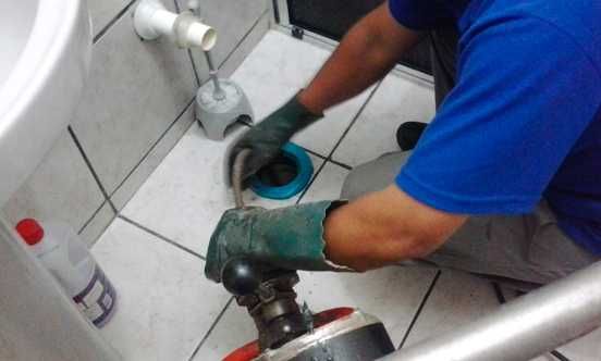 Canalizadores/ Fuga de água/ Desentupimentos