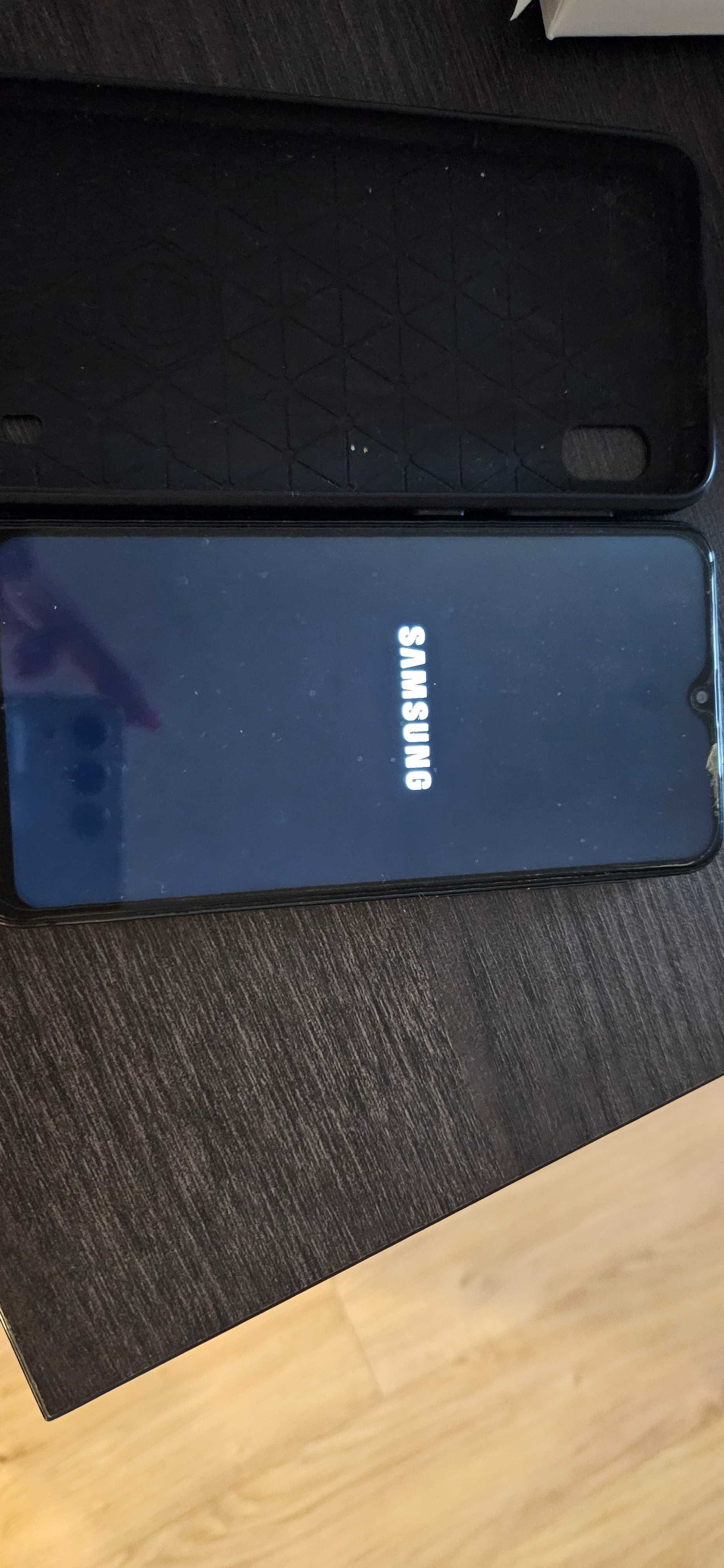 Samsung A10 czarny