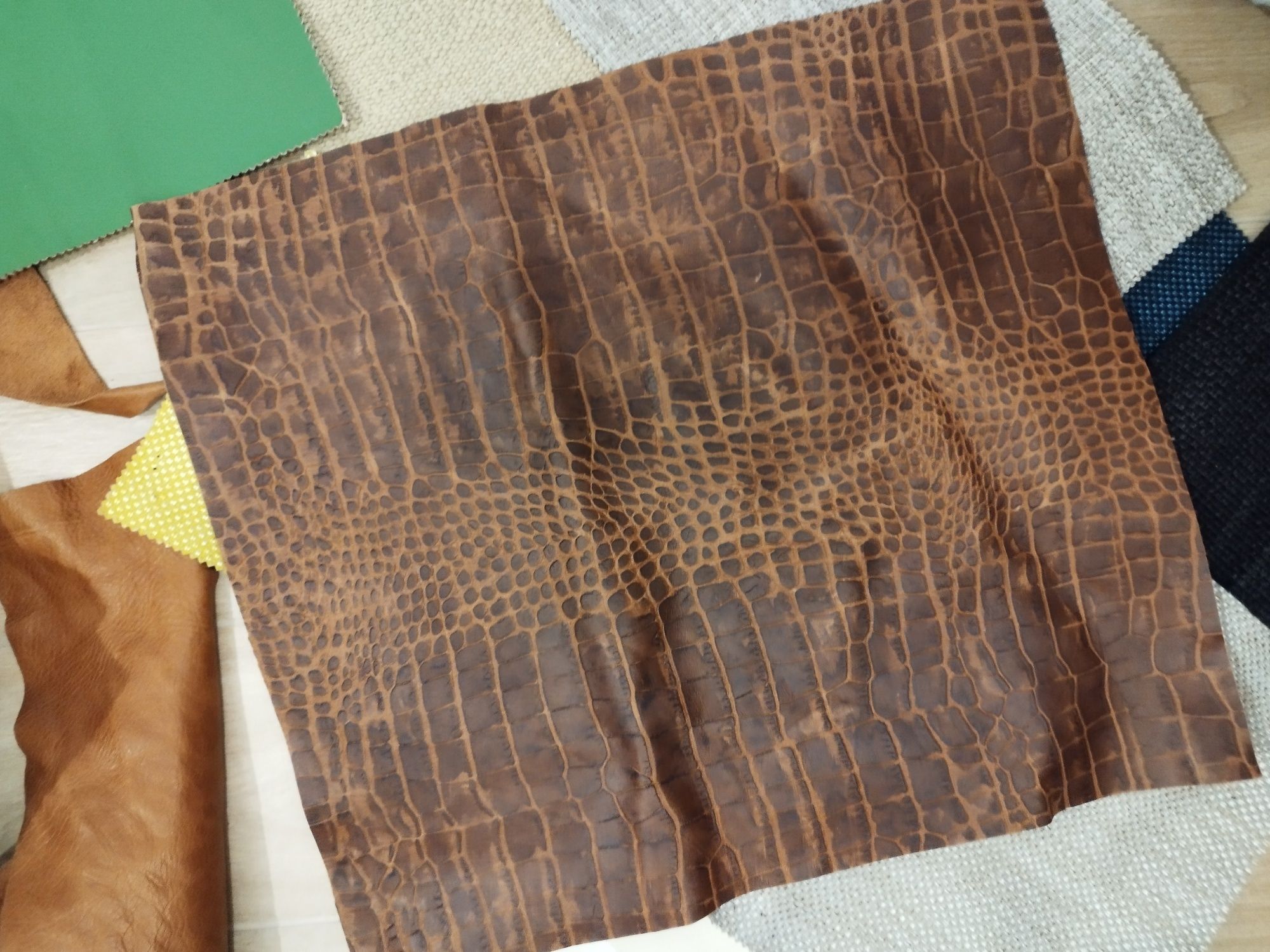 Kawałki materiałów skóra materiały