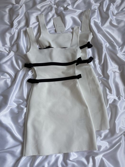 Еластична сукня з бантами Zara