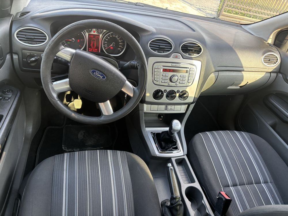 Ford focus 1.6tdci 2008r piekny