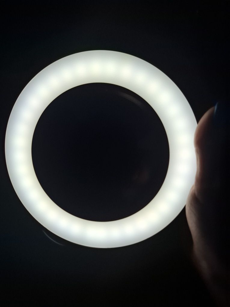 Lampa pierścieniowa LED do nagrywania vlogów