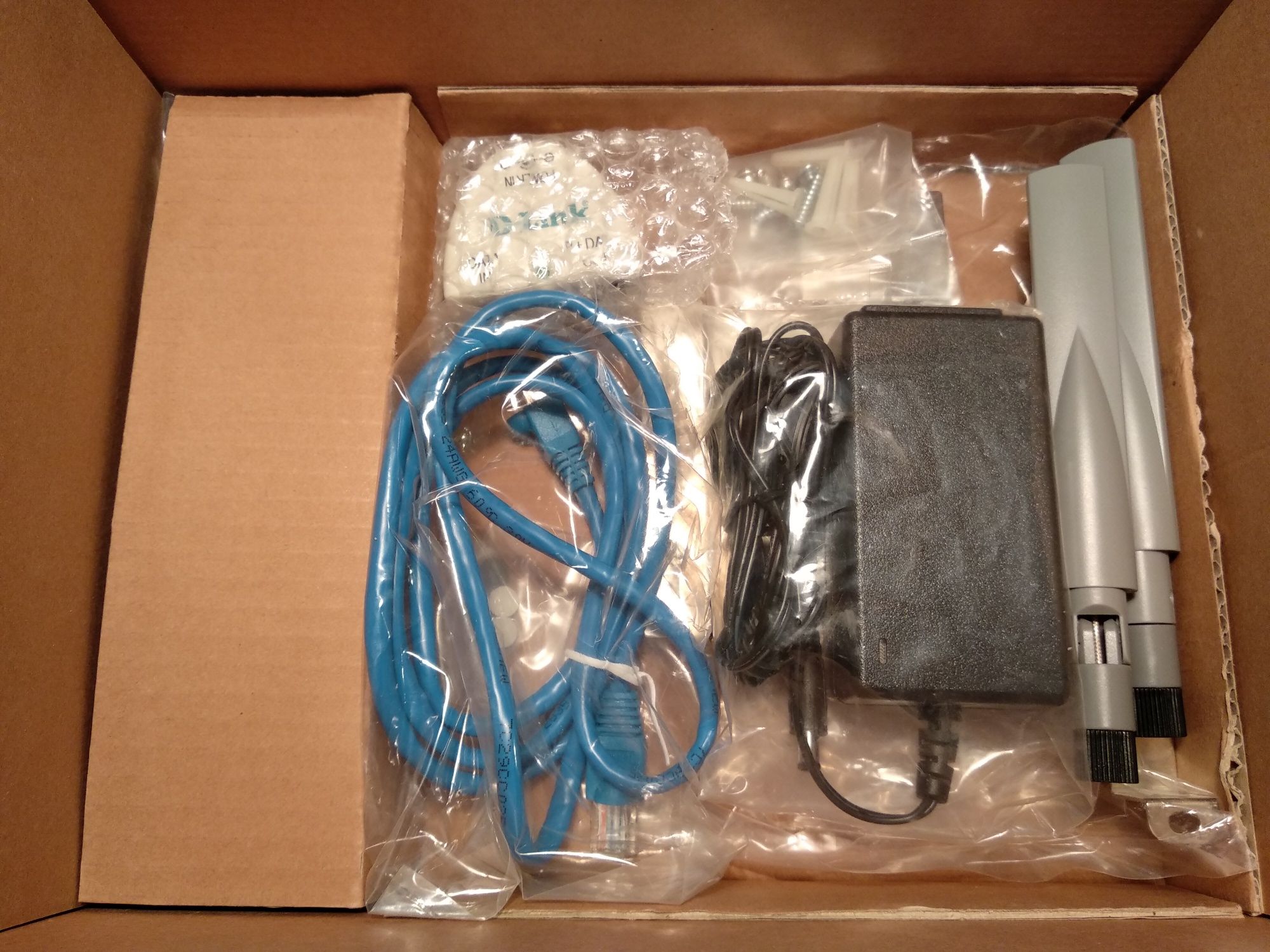 Wi-Fi точка доступа D-link DWL-8200AP