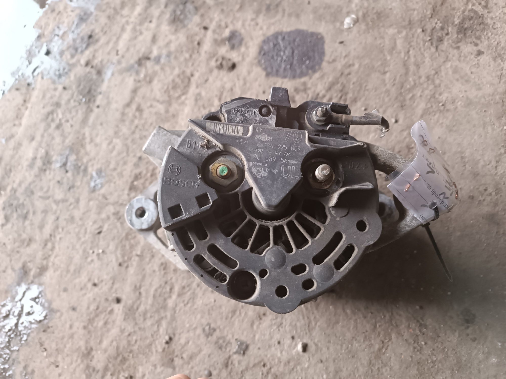 Opel Astra G 1.7 TD alternator 0124.225.009 wąski pasek
