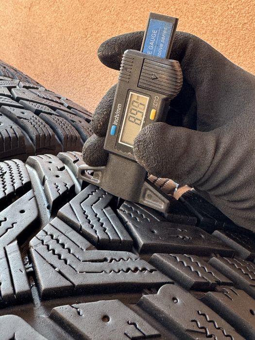 215 65 15 Hankook в новом состоянии  зимняя резина 215/65 R15 зима