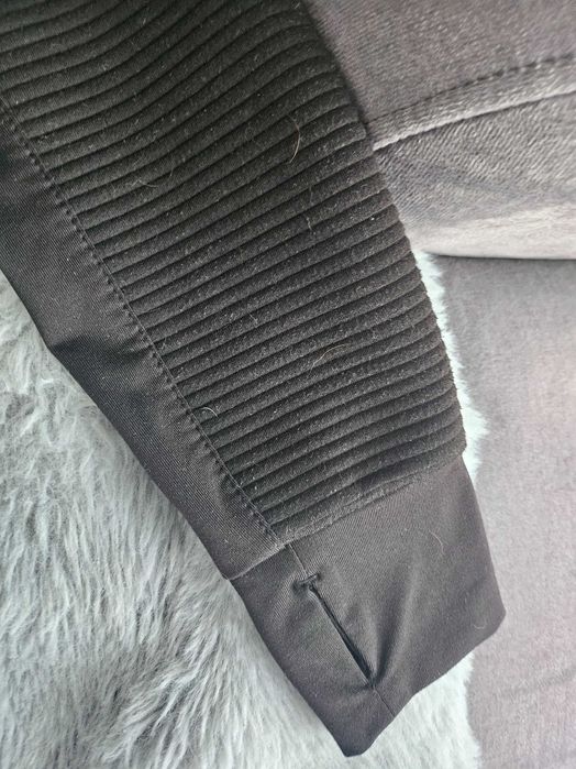 Super kurtka H&M rozm 146-152