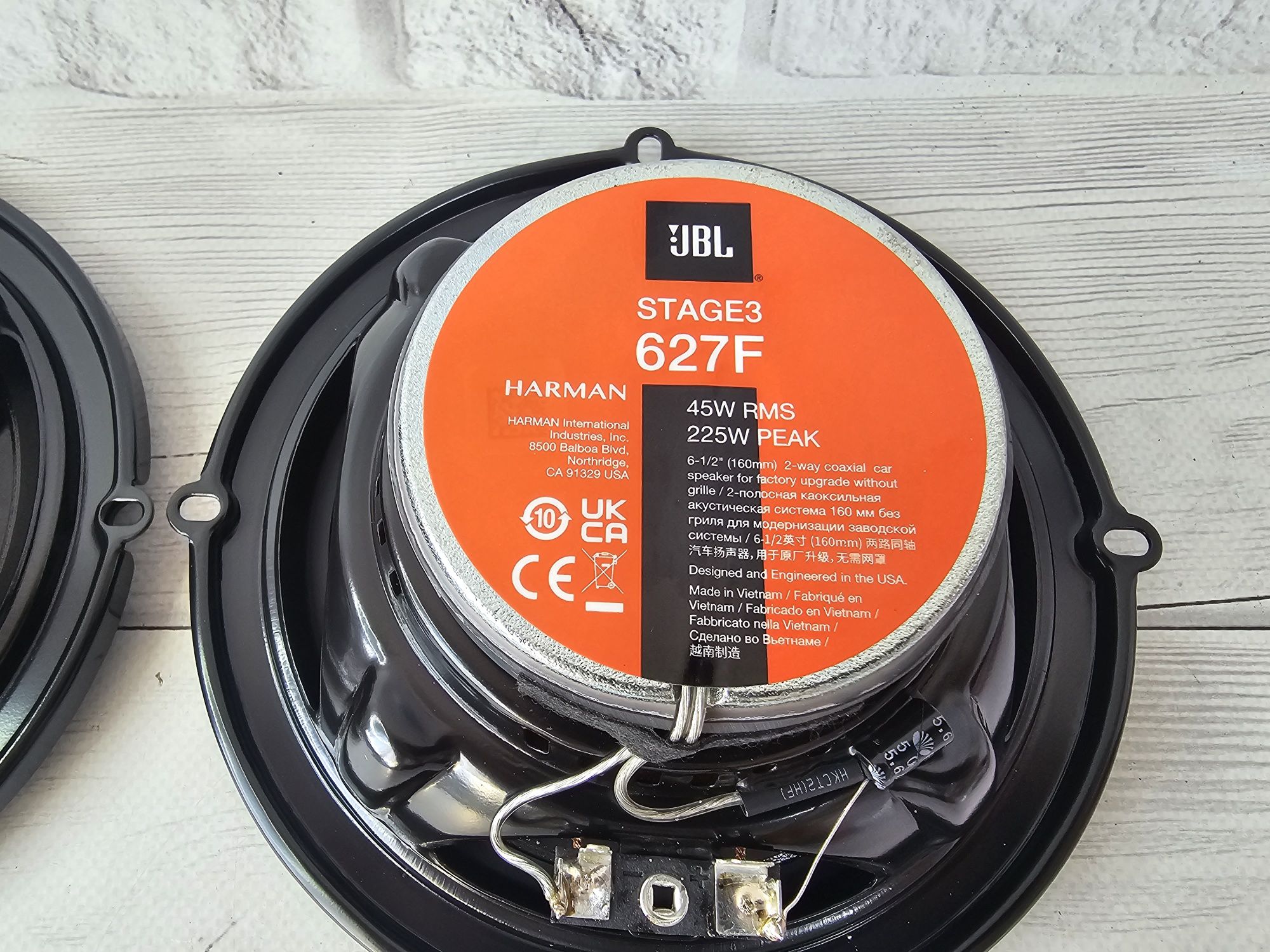 Автомобільні коаксіальні динаміки / Динамики JBL STAGE3 627F (16,5 см)
