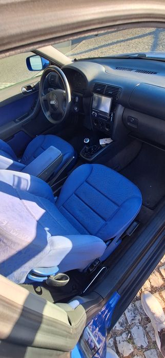 Audi A3 1.9 tdi azul