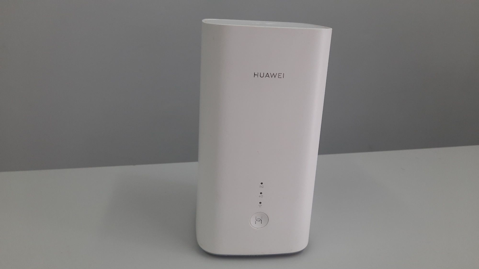 5G/4G WiFi роутер Huawei H122-373 (Huawei 5G CPE Pro 2)