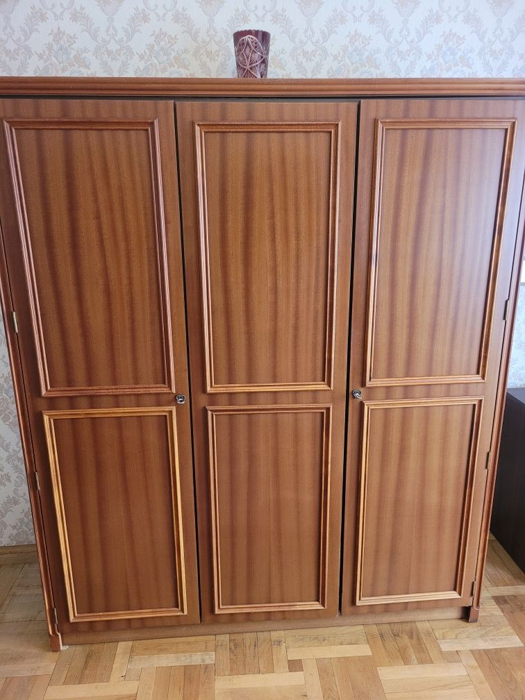 Komplet meblowy do sypialni lata 80
