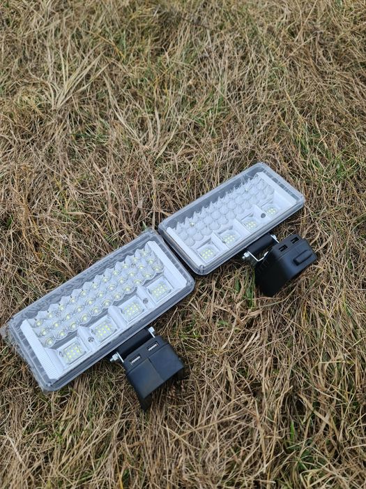 Прожектор Milwaukee та Dewalt Лампа Фонарь  Адаптер