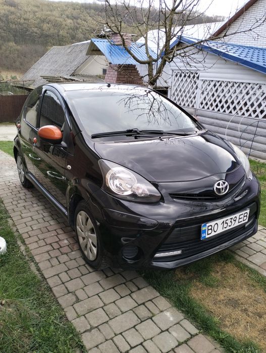 Продам Тойота айго