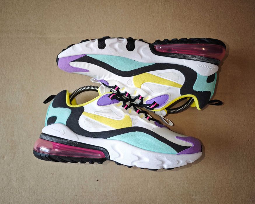 Оригінальні Кросівки Nike Air Max 270 React