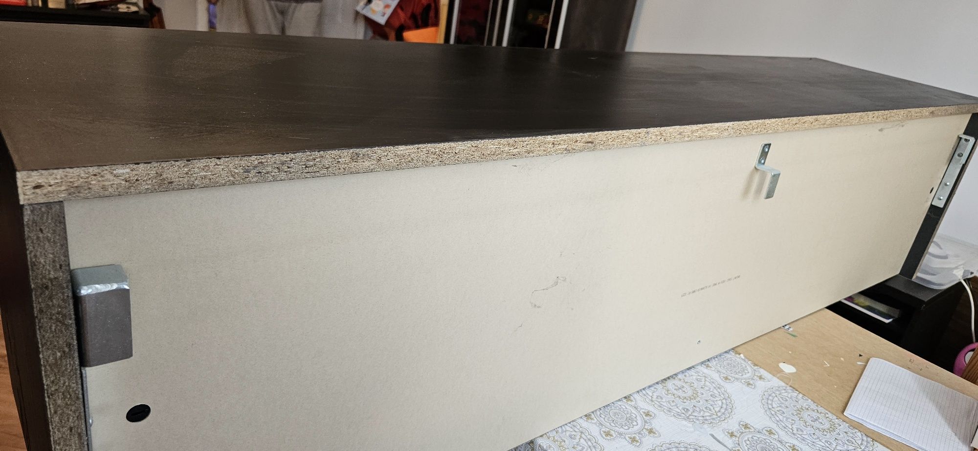 Wisząca półka witryna Ikea