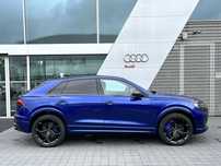Audi RS Q8 Cena katalogowa: 1 074 980,00 zł