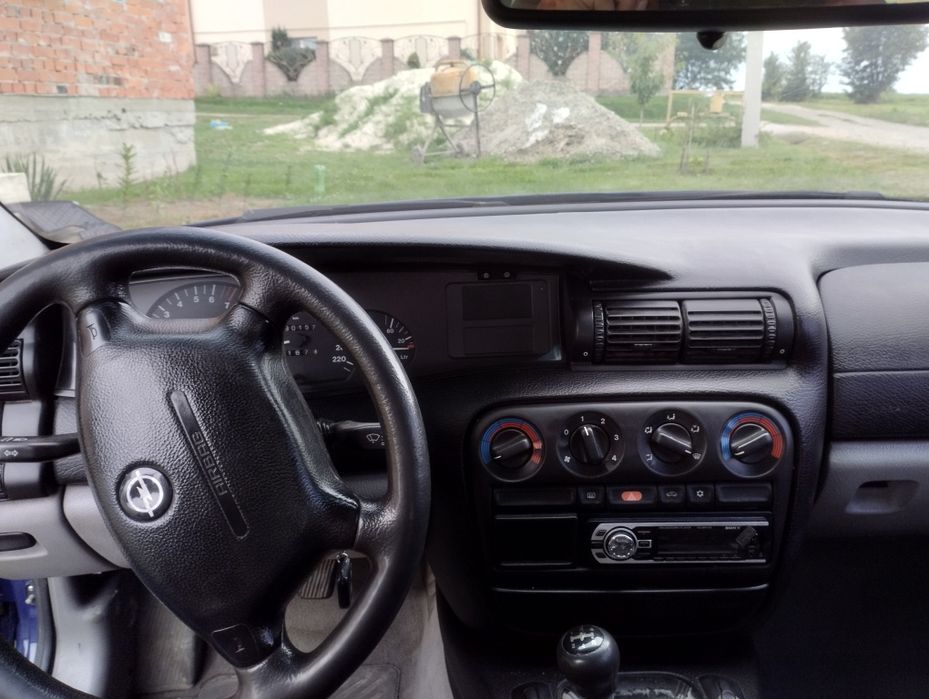 Опель Омега 1996р