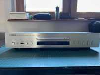 Odtwarzacz CD YAMAHA CD-S300