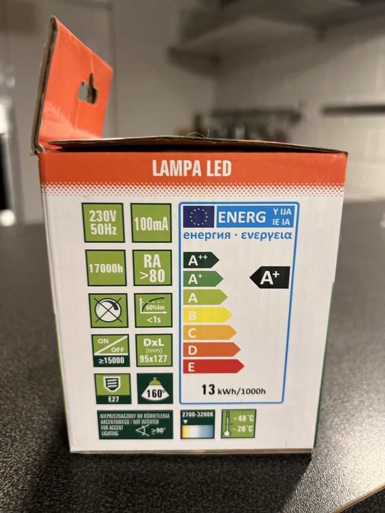 Żarowka lampa led 13 W spectrum led