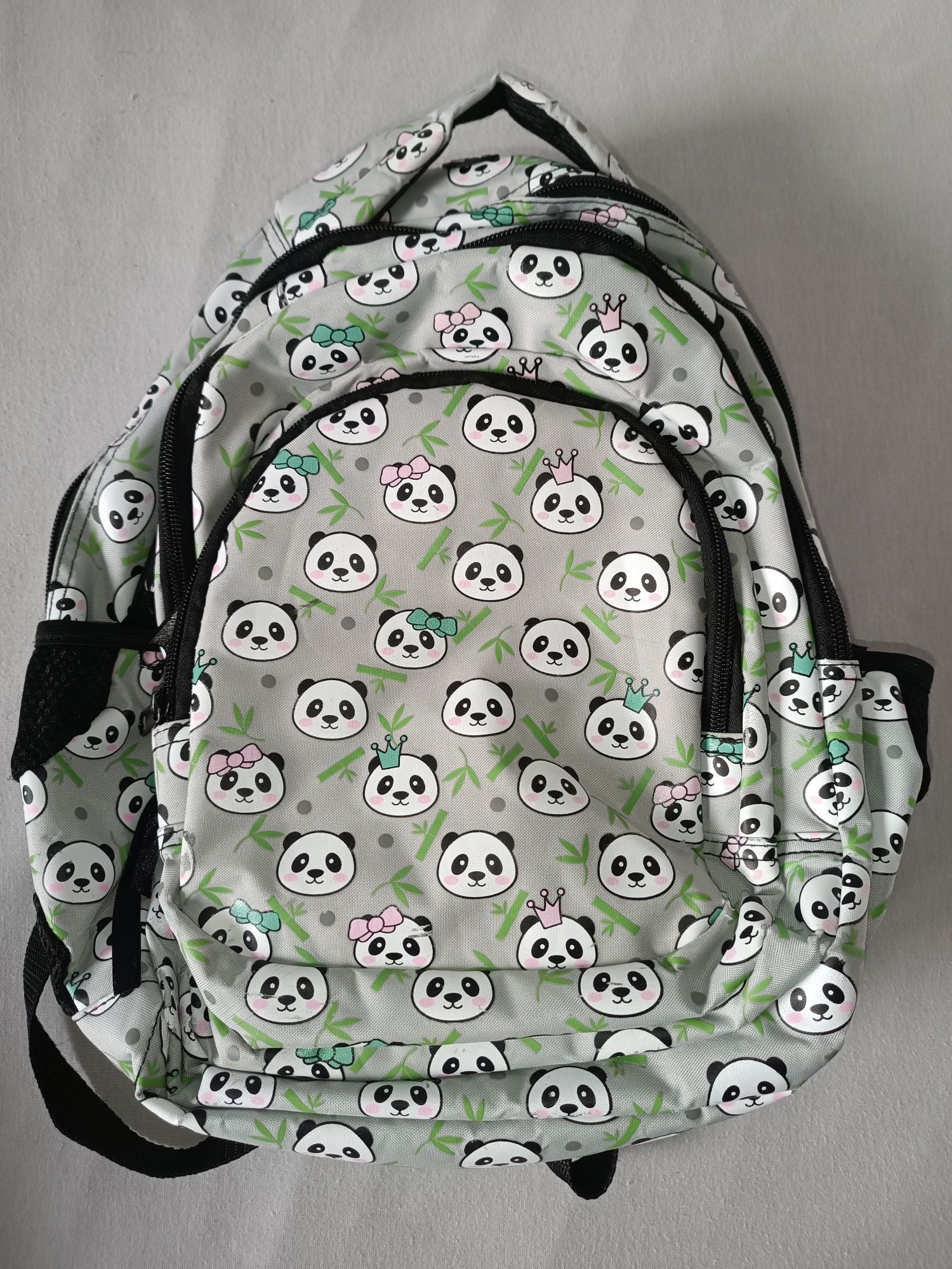Plecak szkolny w pandy
