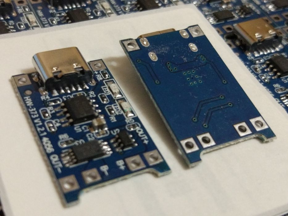 Плата заряда TP4056 USB Type-C с защитой для 3.7v и 18650