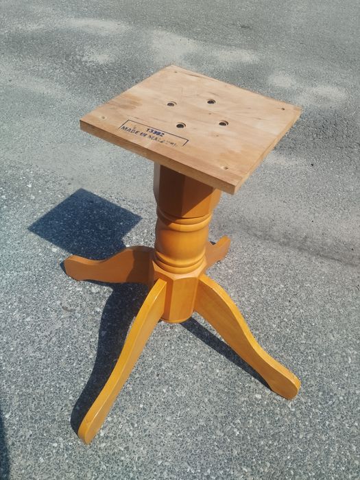 Stół okrągły drewniany