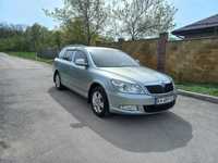 Ідеальна  Skoda Octavia 2010. Не  битий, не фарбований.