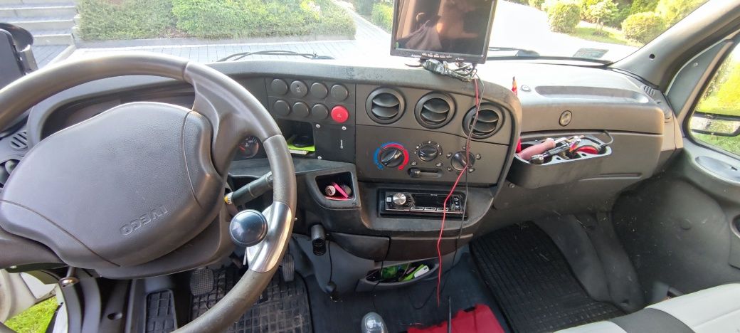 Iveco wywrotka 2.8 125km