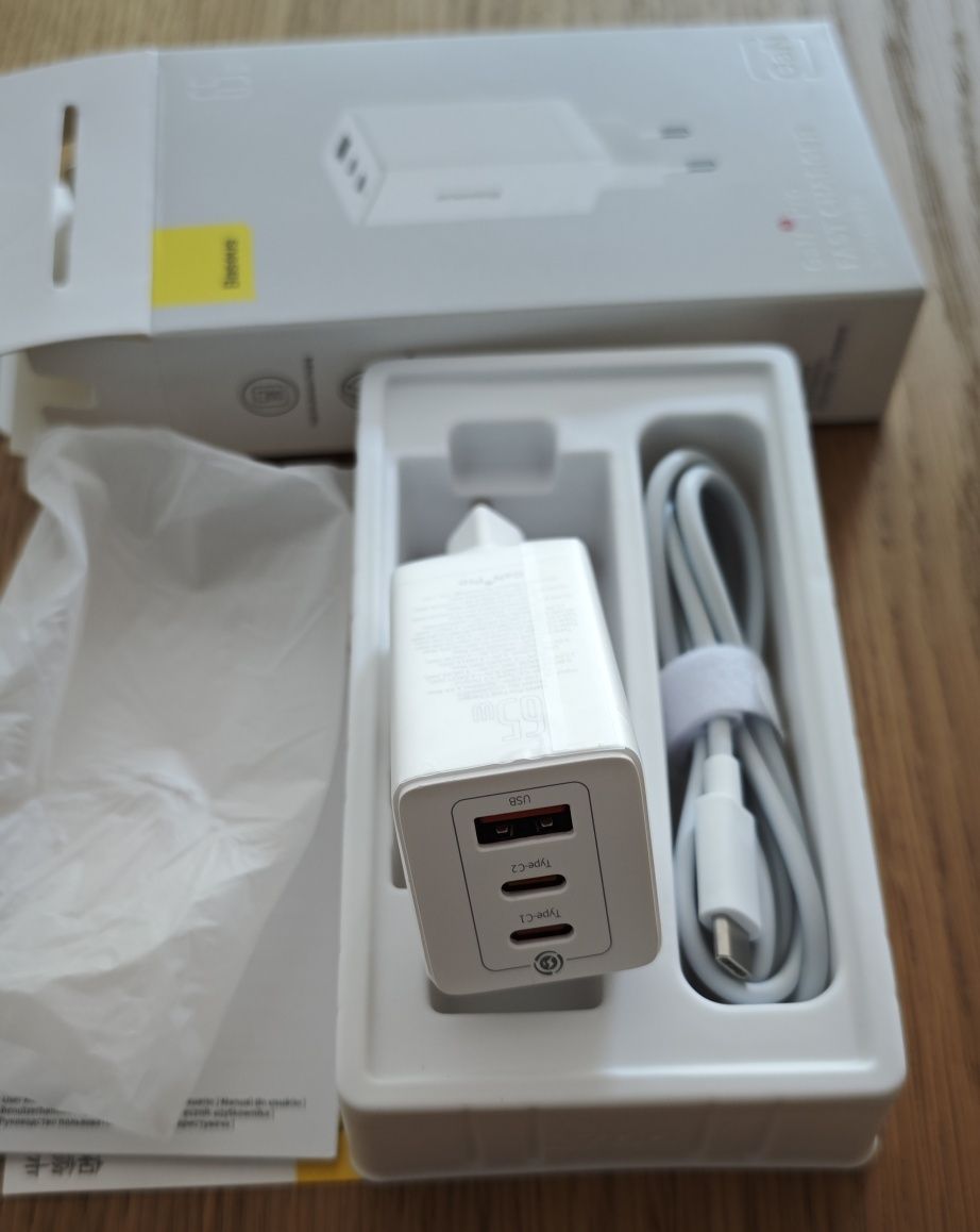 Ładowarka Baseus GaN5 pro 65W Biała + Kabel USB-C 1m + gratis - Nowa!!