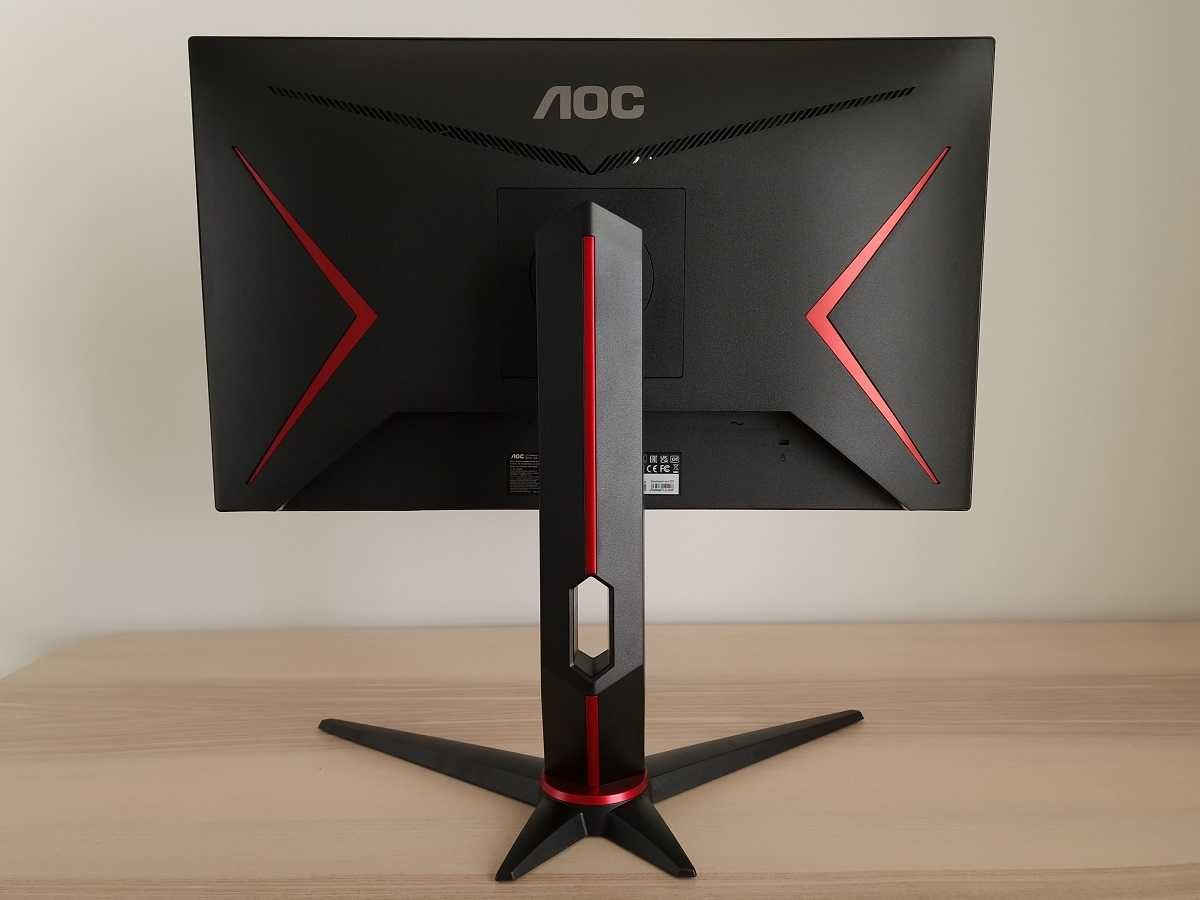 Monitor AOC Q27G2U QHD 144Hz Freesync