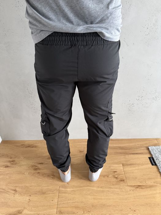 Burberry spodnie czarne dresy meskie rozmiar L