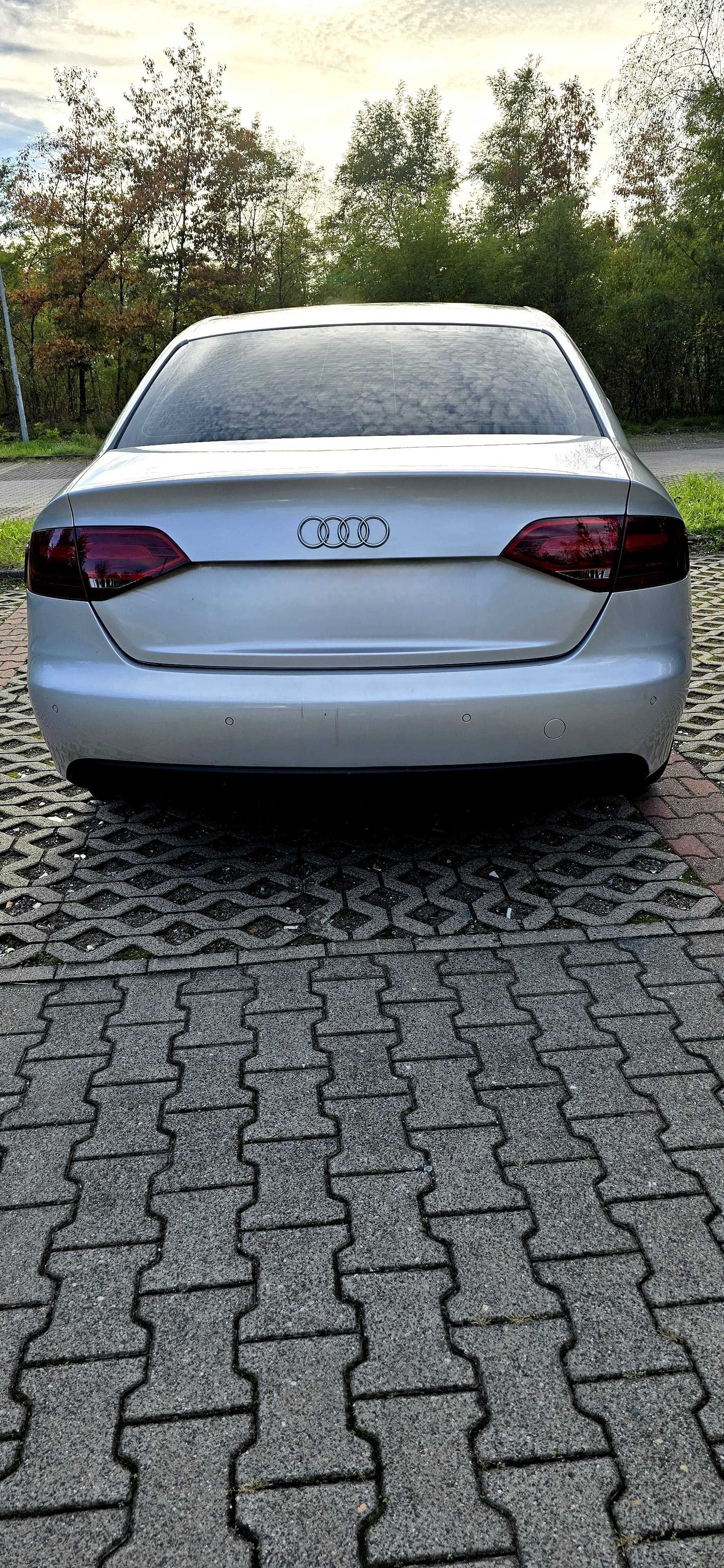 Sprzedam Audi A4B8 2011r