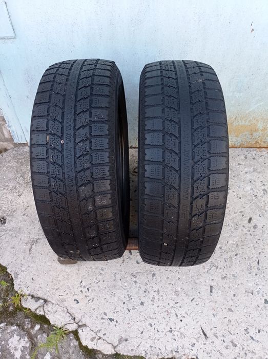 Продам шины зимние б/у  R14пара. цена 450грв за шт.