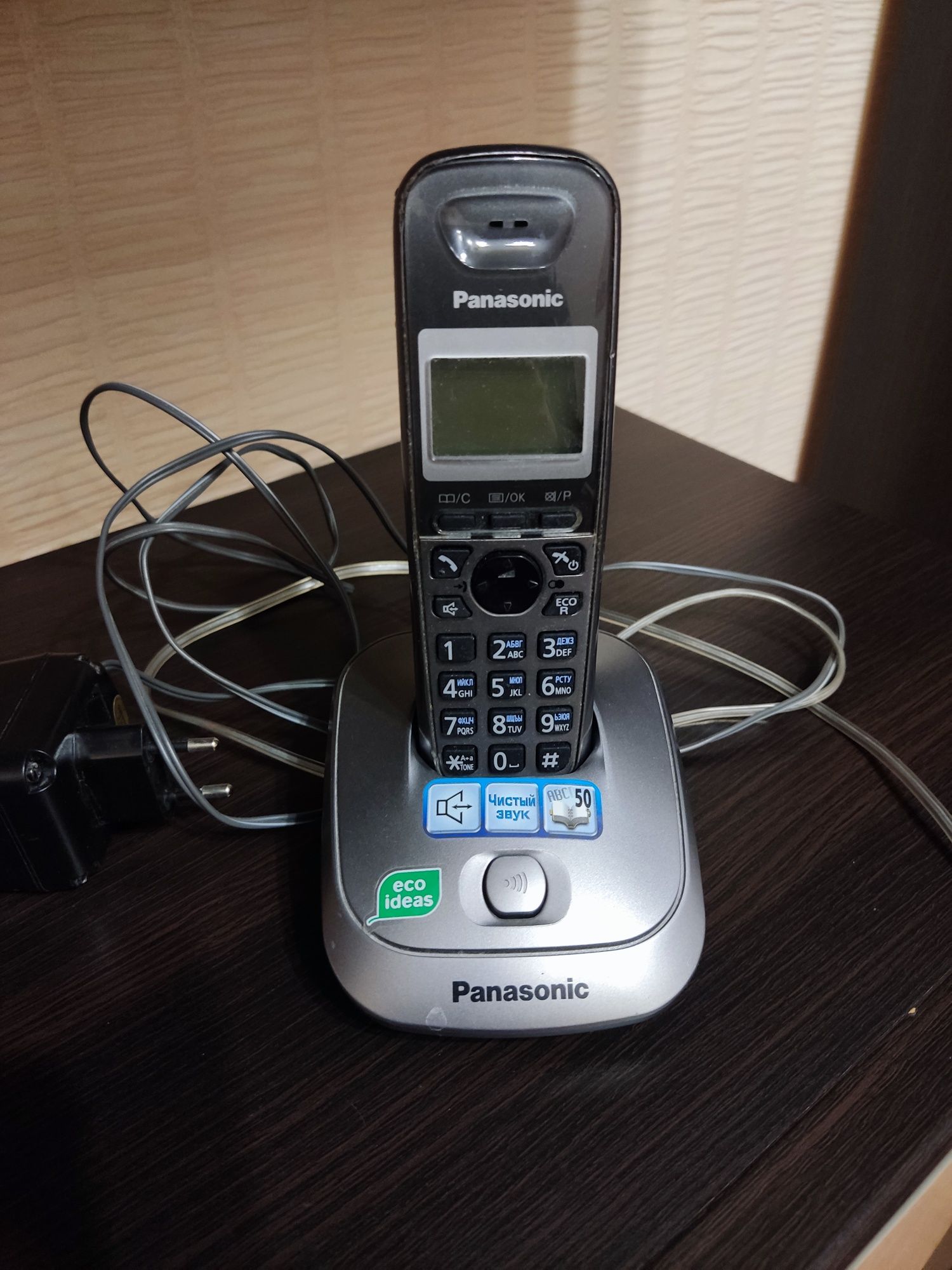 Продам стаціонарний телефон Panasonic