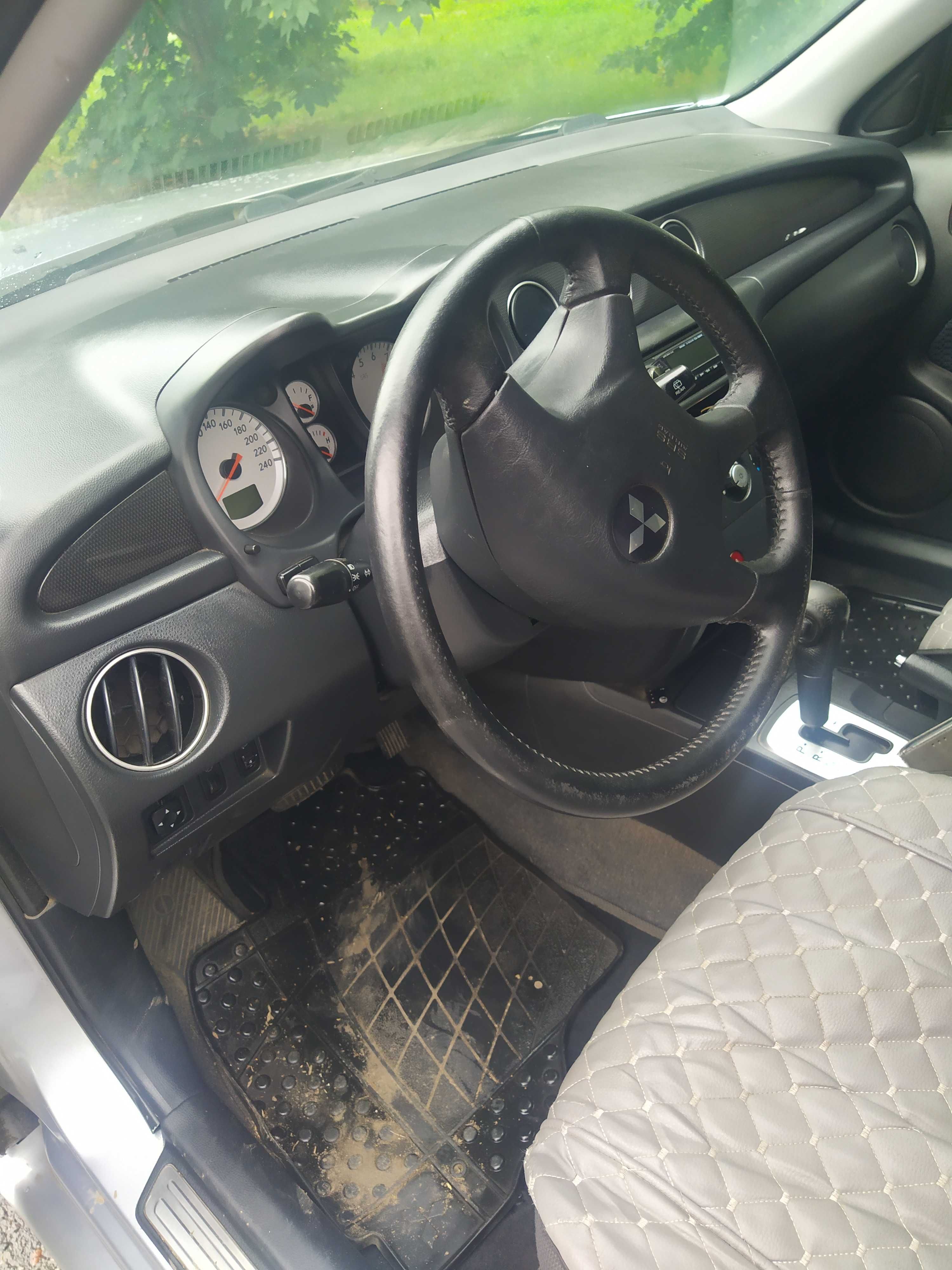 Mitsubishi Outlander 2008 р.в. 218 тис. пробіг