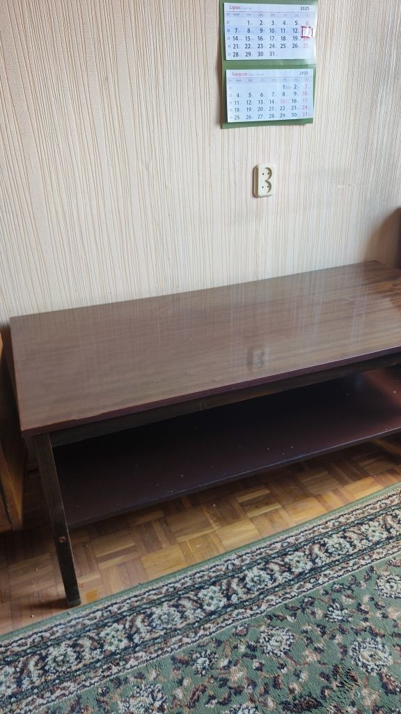 Oddam meble pokojowe z ławą