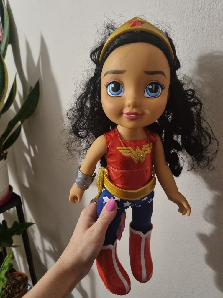 Lalka Dc Wonder Woman Toddler Doll