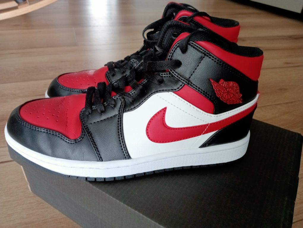 Nike Air Jordan 1 Mid