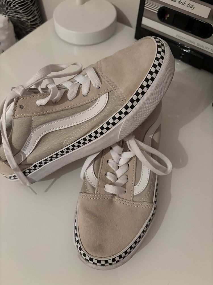 Vans bege tamanho 35
