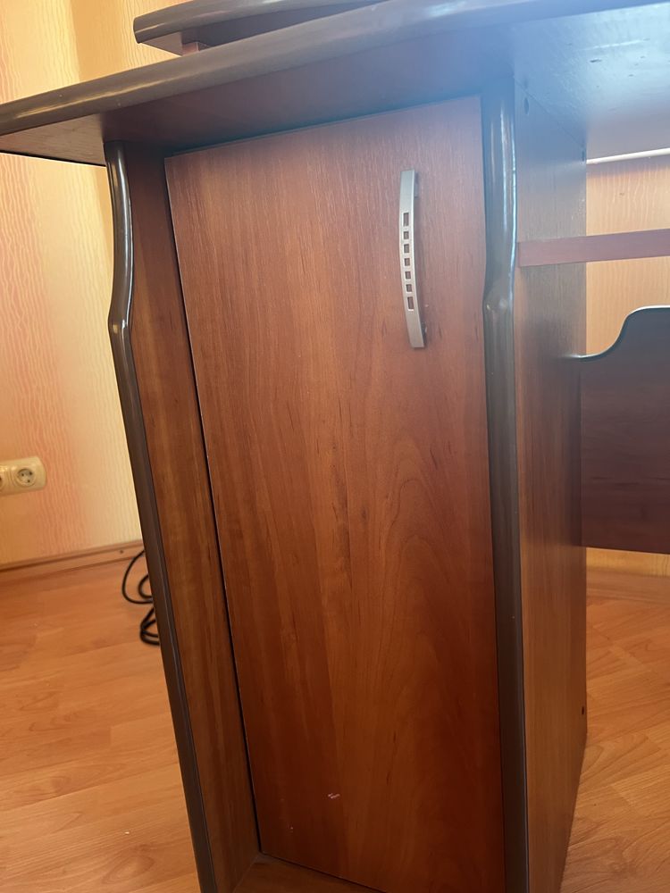 Стіл Комп’ютерний, компьютерный стол, школярам, студентам
