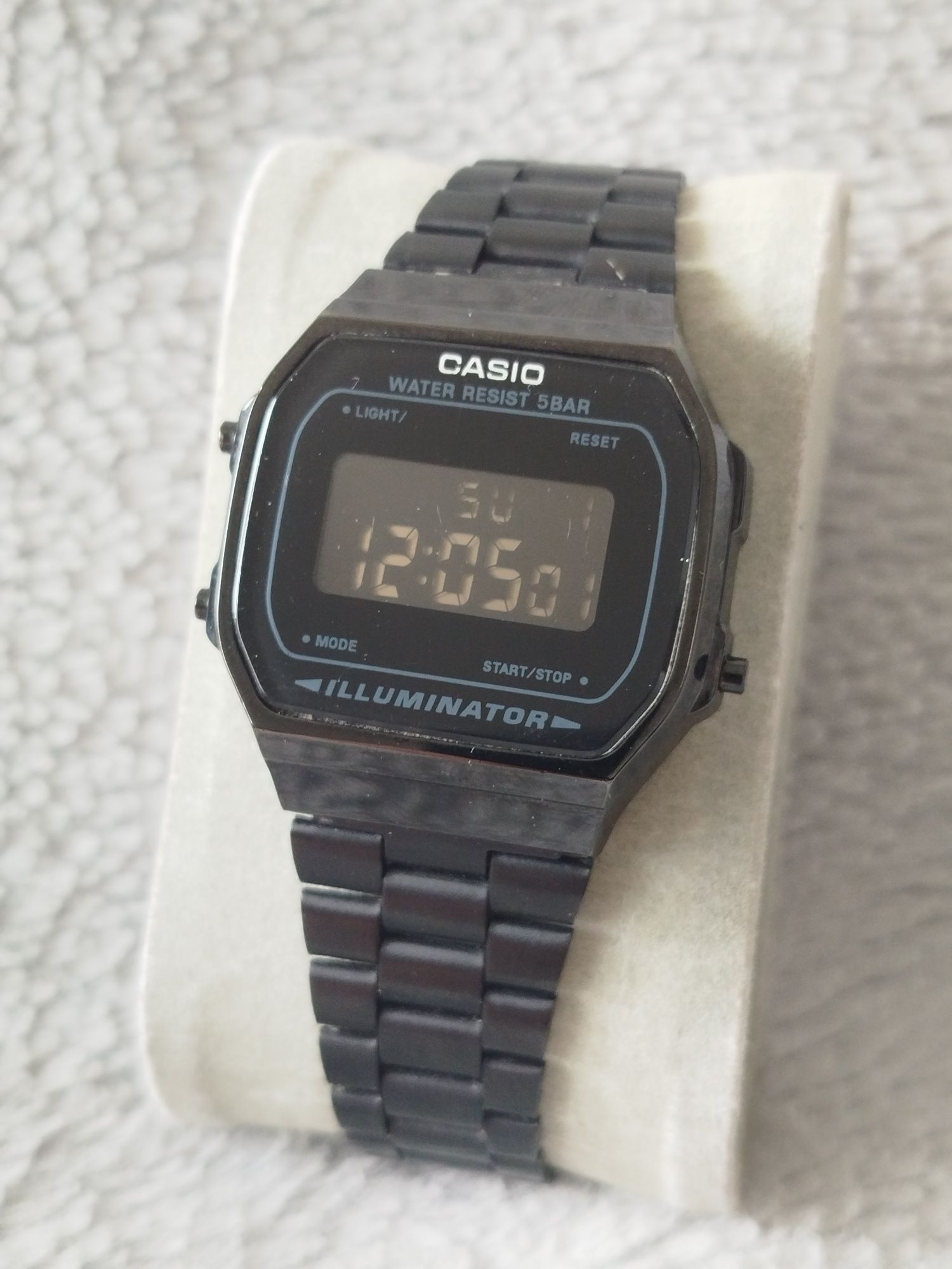 Zegarek Casio Vintage A168WE black digital retro unisex old money y2k