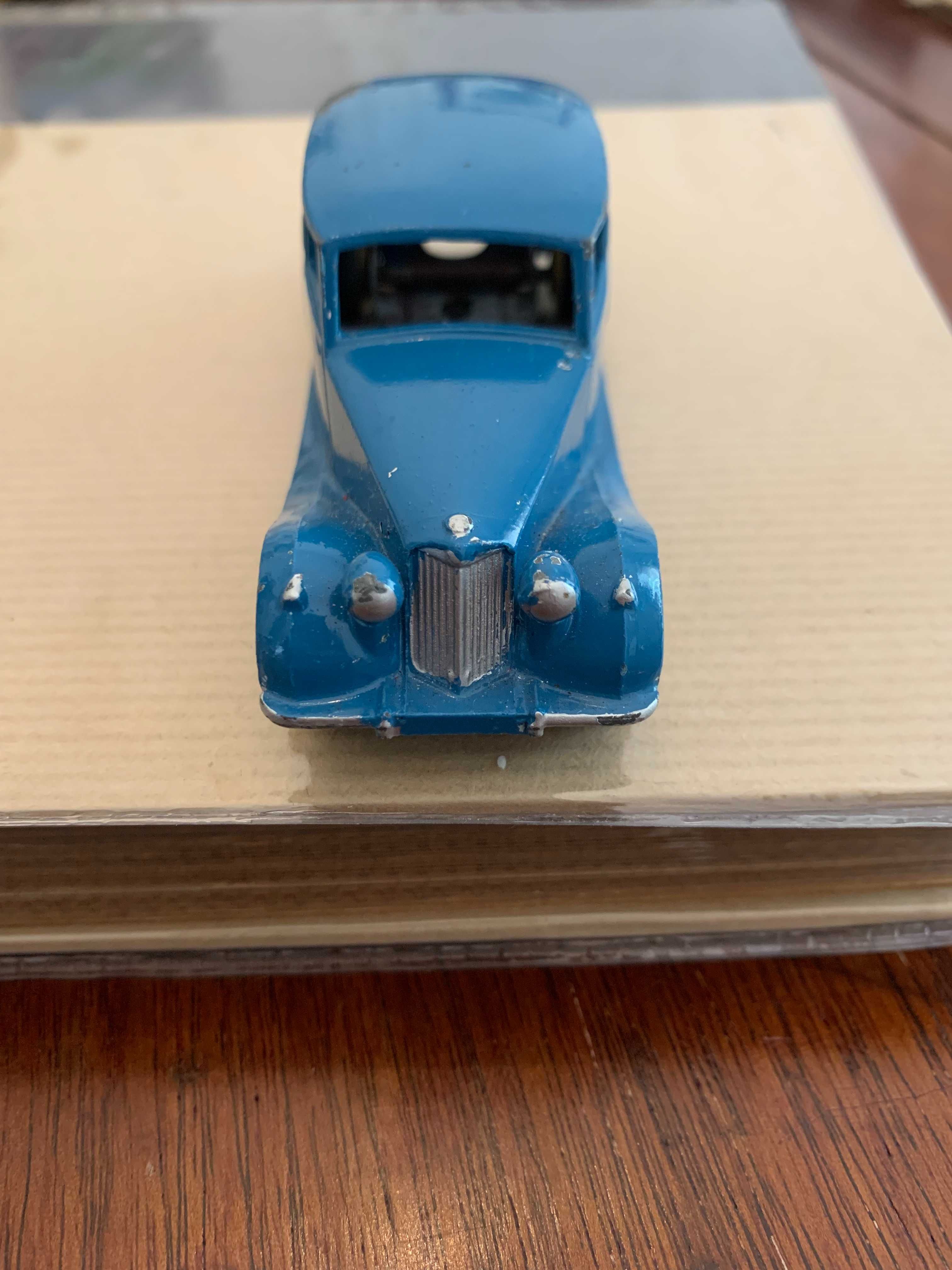 Carro Dinky toys
