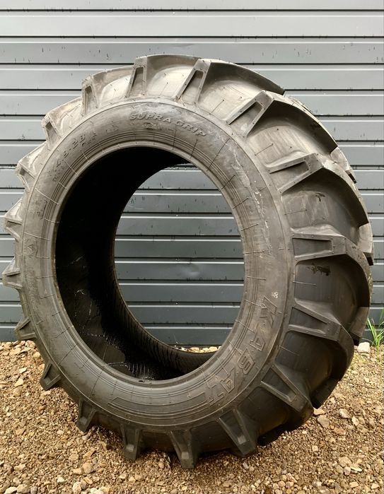 Polska opona 14.9-28 KABAT 8PR - URSUS C360 - Dostawa 0zł