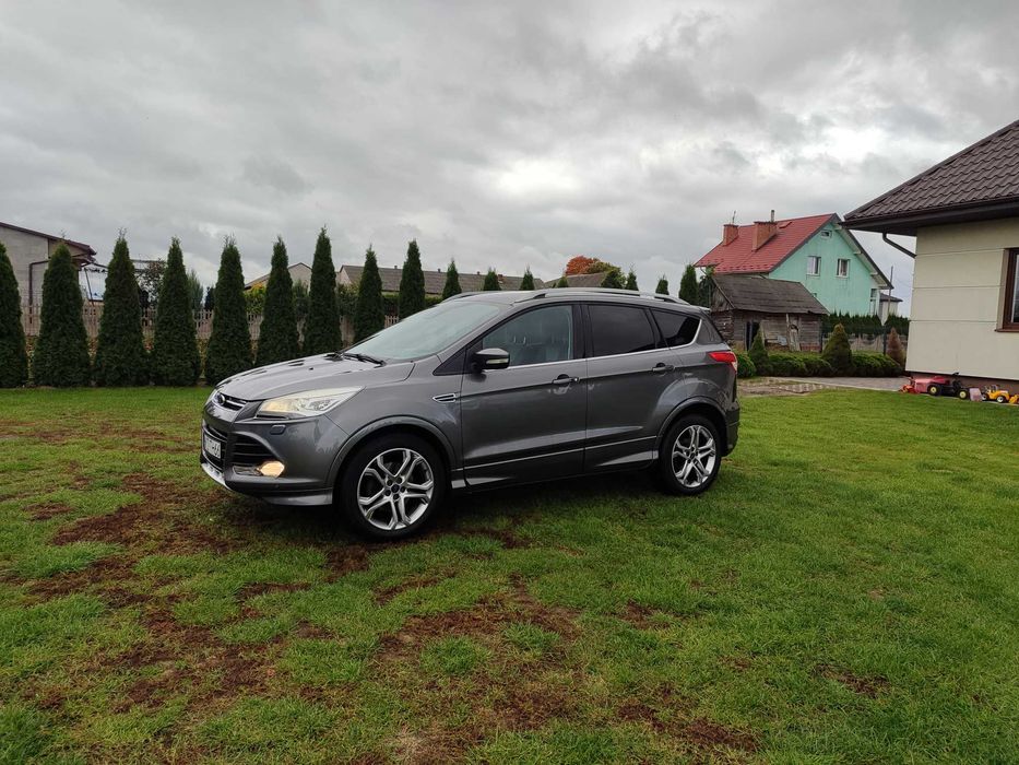 Ford Kuga 2.0 TDCI Titanium Plus .