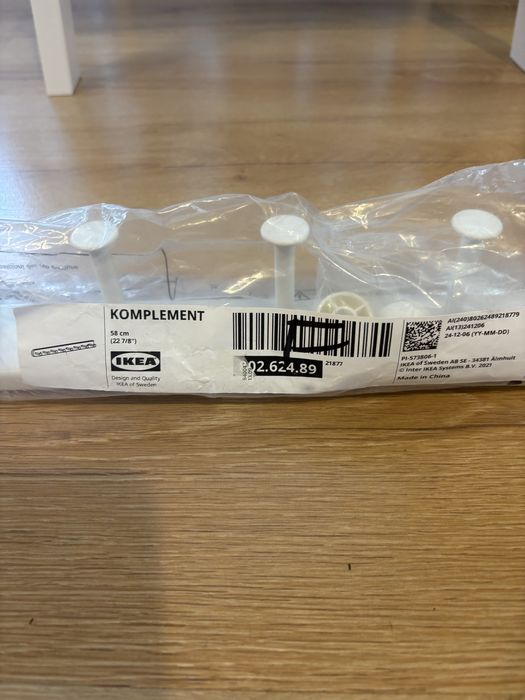 Komplement Ikea Pax - wysuwany wieszak