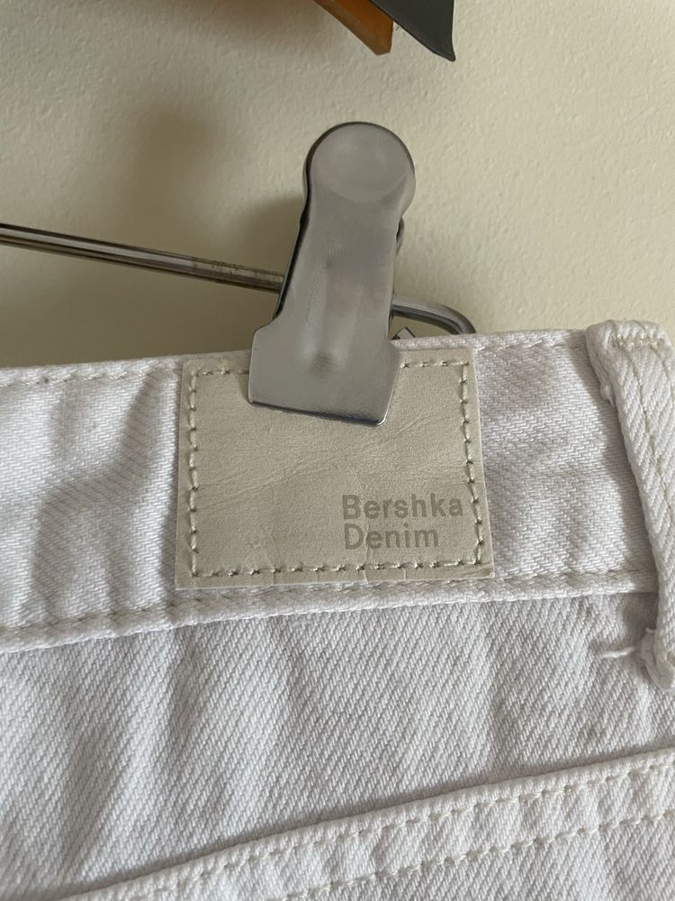 Culote Bershka em ganga