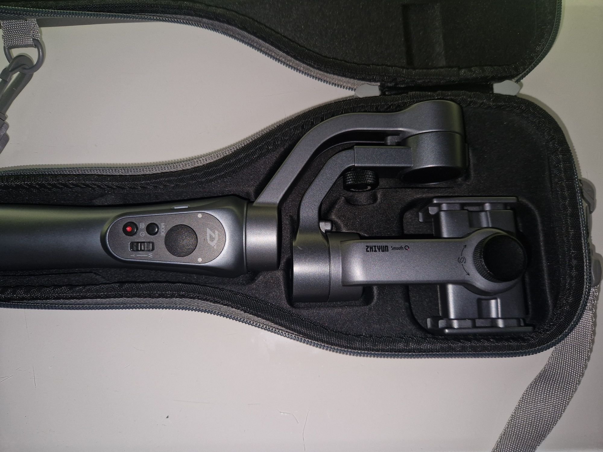 Gimbal Zhiyun Smooth Q, stabilizacja do smartphona  stan świetny