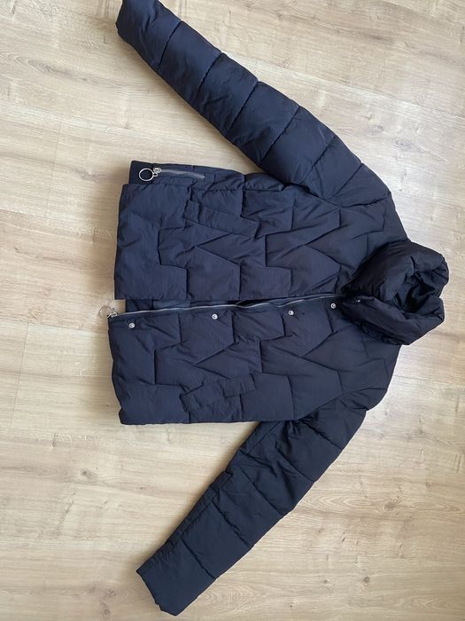 Жіноча куртка