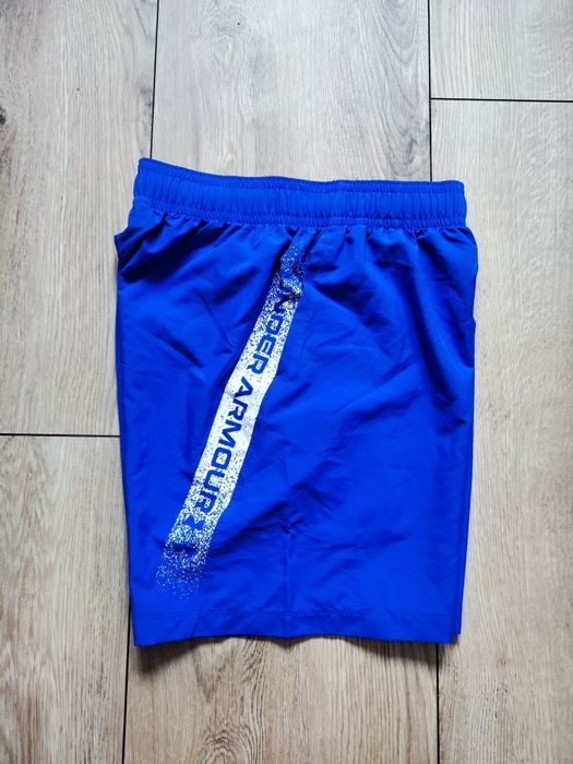Granatowe spodenki sportowe męskie Under Armour