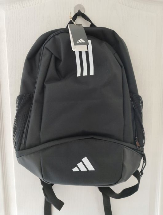 Plecak Adidas czarny 27l szkolny treningowy na wyjazd